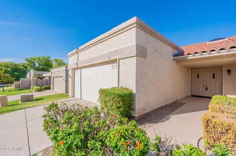 10424 E Cinnabar Ave, Scottsdale, AZ 85258