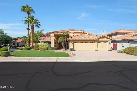 Exterior - 1140 W Lakeridge Dr, Gilbert, AZ 85233 photo 7 of 7