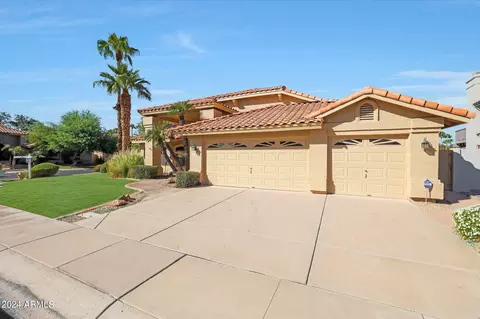 Exterior - 1140 W Lakeridge Dr, Gilbert, AZ 85233 photo 6 of 7