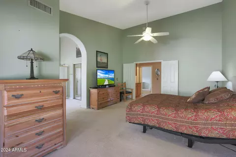 Bedroom - 1140 W Lakeridge Dr, Gilbert, AZ 85233 photo 3 of 6
