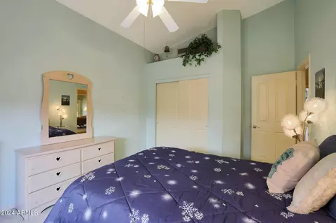 Bedroom - 1140 W Lakeridge Dr, Gilbert, AZ 85233 photo 5 of 6