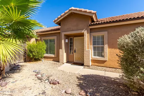 4310 E Raven Rd, Phoenix, AZ 85044 photo 5