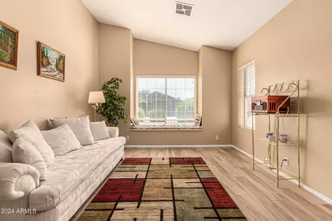 4310 E Raven Rd, Phoenix, AZ 85044 photo 8