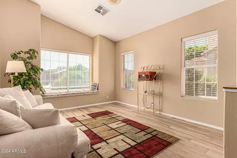 4310 E Raven Rd, Phoenix, AZ 85044 photo 7