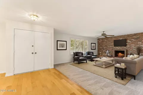 4507 E Arapahoe St, Phoenix, AZ 85044 photo 9