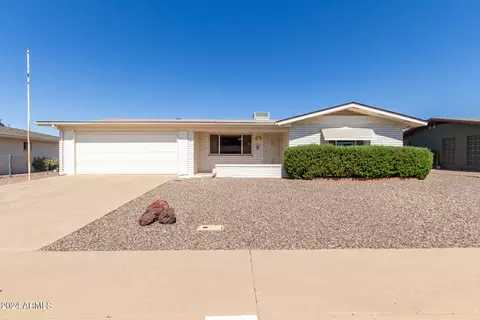 6616 E Des Moines St, Mesa, AZ 85205