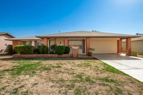 4203 W Carol Ave, Phoenix, AZ 85051