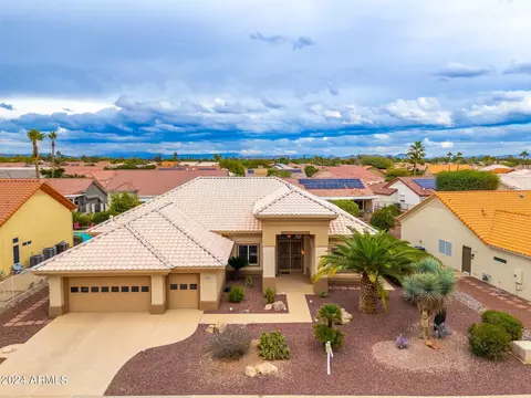 22033 N Golf Club Dr, Sun City West, AZ 85375