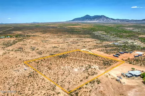 0000 E Cascabel Pass #LOT 27, Hereford, AZ 85615 photo 9