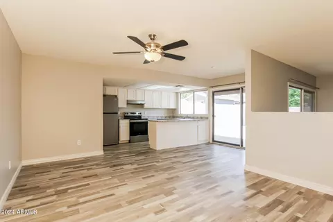 7649 W Montecito Ave, Phoenix, AZ 85033 photo 6