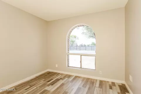7649 W Montecito Ave, Phoenix, AZ 85033 photo 17