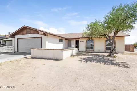 7649 W Montecito Ave, Phoenix, AZ 85033 photo 3