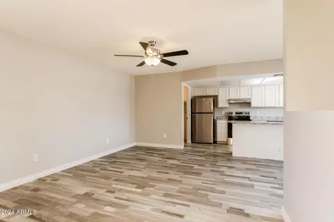 7649 W Montecito Ave, Phoenix, AZ 85033 photo 5