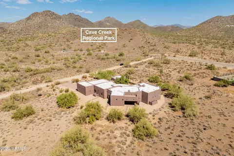 3133 E Maddock Rd, Cave Creek, AZ 85331 photo 2