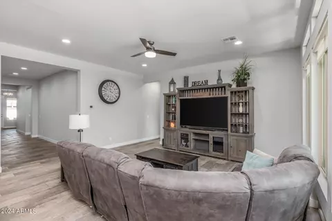 2955 E Appaloosa Rd, Gilbert, AZ 85296 photo 5