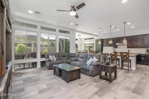 2955 E Appaloosa Rd, Gilbert, AZ 85296 photo 2