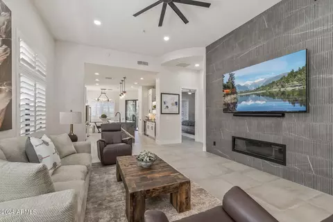 19550 N Grayhawk Dr #1127, Scottsdale, AZ 85255