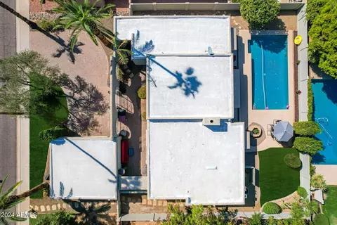 8018 E Via Sierra St, Scottsdale, AZ 85258