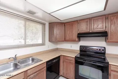 2157 E Fairview Ave, Mesa, AZ 85204 photo 8