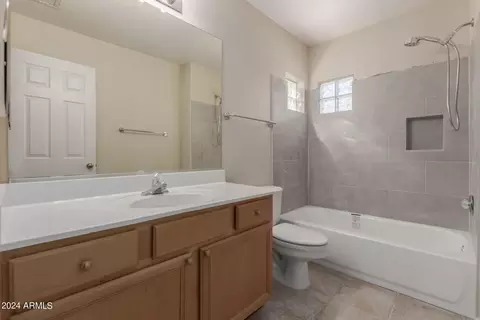 4381 E Lariat Ln, Phoenix, AZ 85050 photo 31