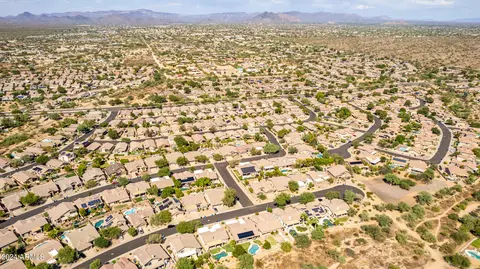 4381 E Lariat Ln, Phoenix, AZ 85050 photo 52