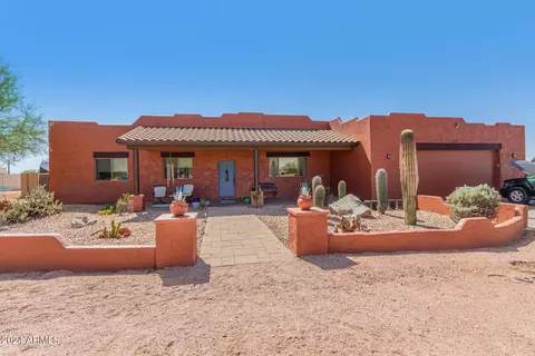 1023 E Canyon St, Apache Junction, AZ 85119