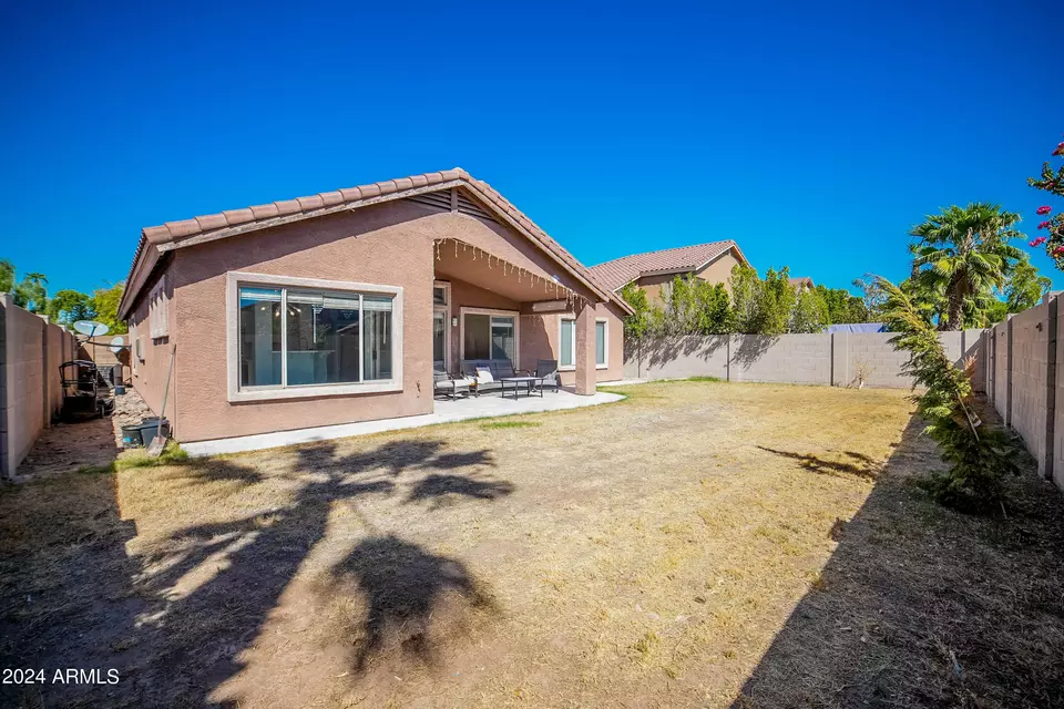 Exterior - 7469 W Monona Dr, Glendale, AZ 85308 photo 3 of 8