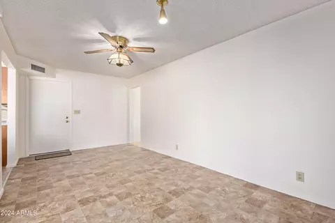 4548 Emerald Cir, Mesa, AZ 85206 photo 19