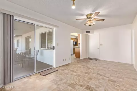 4548 Emerald Cir, Mesa, AZ 85206 photo 18