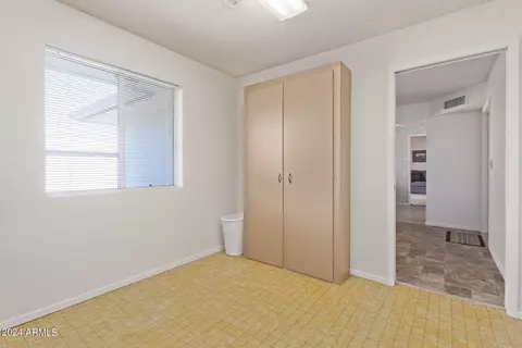 4548 Emerald Cir, Mesa, AZ 85206 photo 32