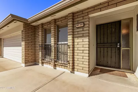 4548 Emerald Cir, Mesa, AZ 85206 photo 6