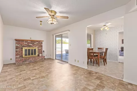 4548 Emerald Cir, Mesa, AZ 85206 photo 17