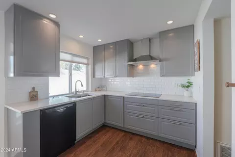 7130 N 28th Ave, Phoenix, AZ 85051 photo 11