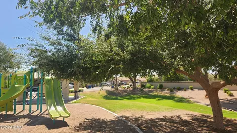 4046 E Del Rio St, Gilbert, AZ 85295 photo 12