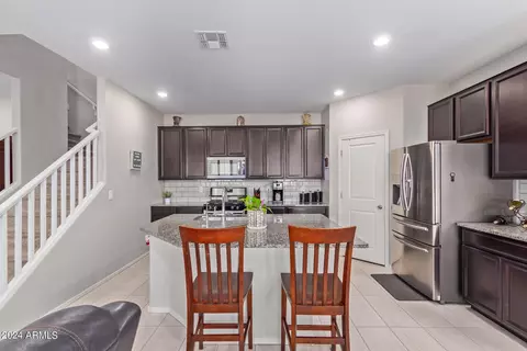 91 E Liberty Ln, Gilbert, AZ 85296 photo 12
