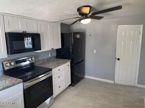 634 E Clarendon Ave, Phoenix, AZ 85012 photo 5