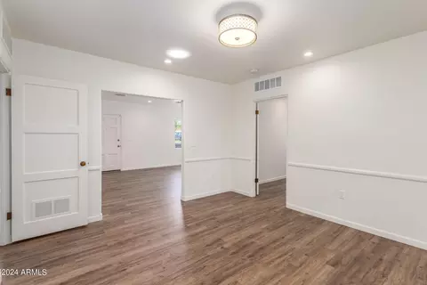 501 E Pasadena Ave, Phoenix, AZ 85012 photo 17