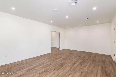 501 E Pasadena Ave, Phoenix, AZ 85012 photo 9