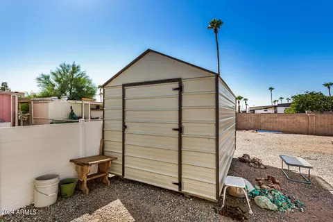 340 N Pinal Dr, Apache Junction, AZ 85120 photo 17