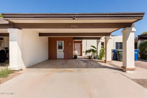 1966 E Oxford Dr, Tempe, AZ 85283