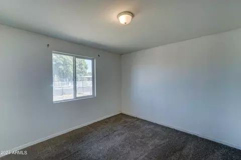 2215 E Nancy Ln, Phoenix, AZ 85042 photo 13