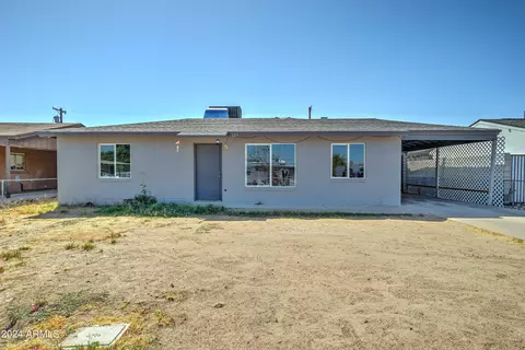 2215 E Nancy Ln, Phoenix, AZ 85042 photo 2