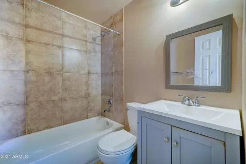 2215 E Nancy Ln, Phoenix, AZ 85042 photo 17