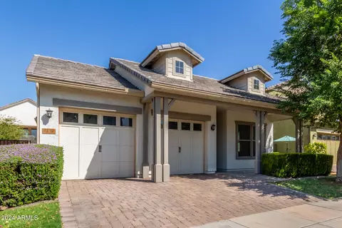 3132 E Austin Dr, Gilbert, AZ 85296 photo 1