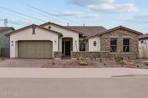 12315 W Parkway Ln, Avondale, AZ 85323