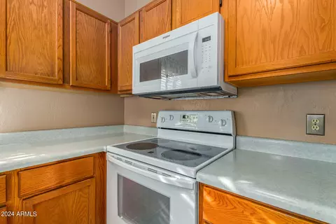 7541 E Greenway Cir, Mesa, AZ 85207 photo 30