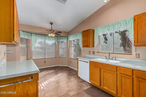 7541 E Greenway Cir, Mesa, AZ 85207 photo 29