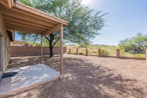 1020 S Limestone St, Benson, AZ 85602
