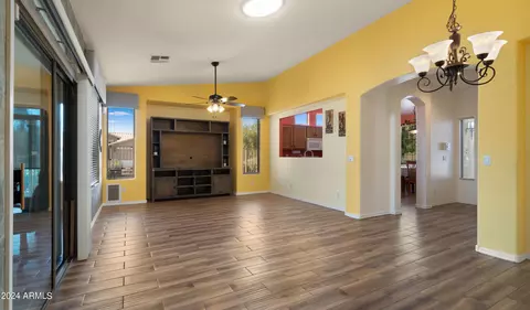 4683 E Nightingale Ln, Gilbert, AZ 85298 photo 8