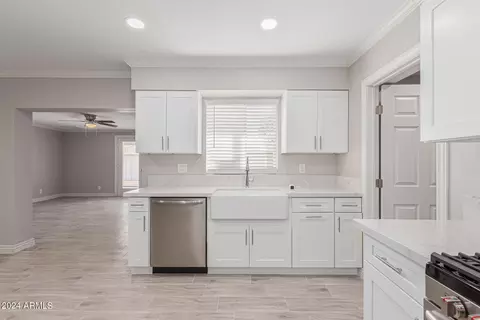 7415 W Devonshire Ave, Phoenix, AZ 85033 photo 14